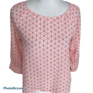 BB Dakota sheer boatneck triangle print top Small